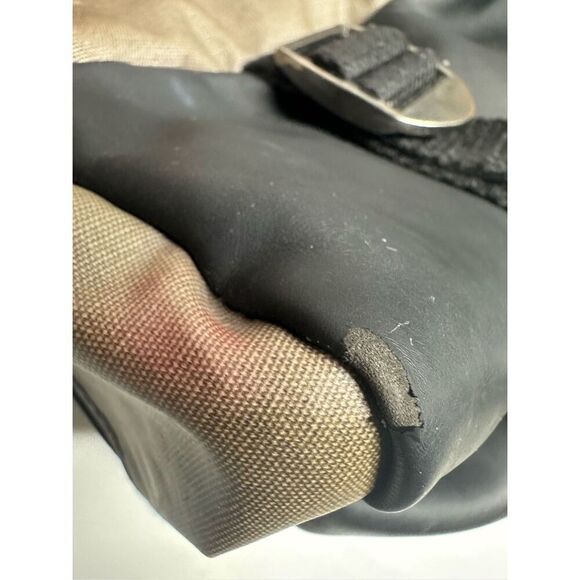 Levi's Men's Valencia Roll Top Backpack Men's Roll Top Backpack Tan Black *Notes - Picture 7 of 16